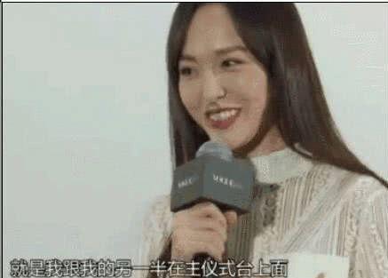 怎样把人从黑名单拉出来游戏画面